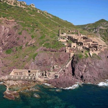 Вілла L'Estasi Tanca Piras A Bordo Piscina Con Vista Mare Nebida Екстер'єр фото