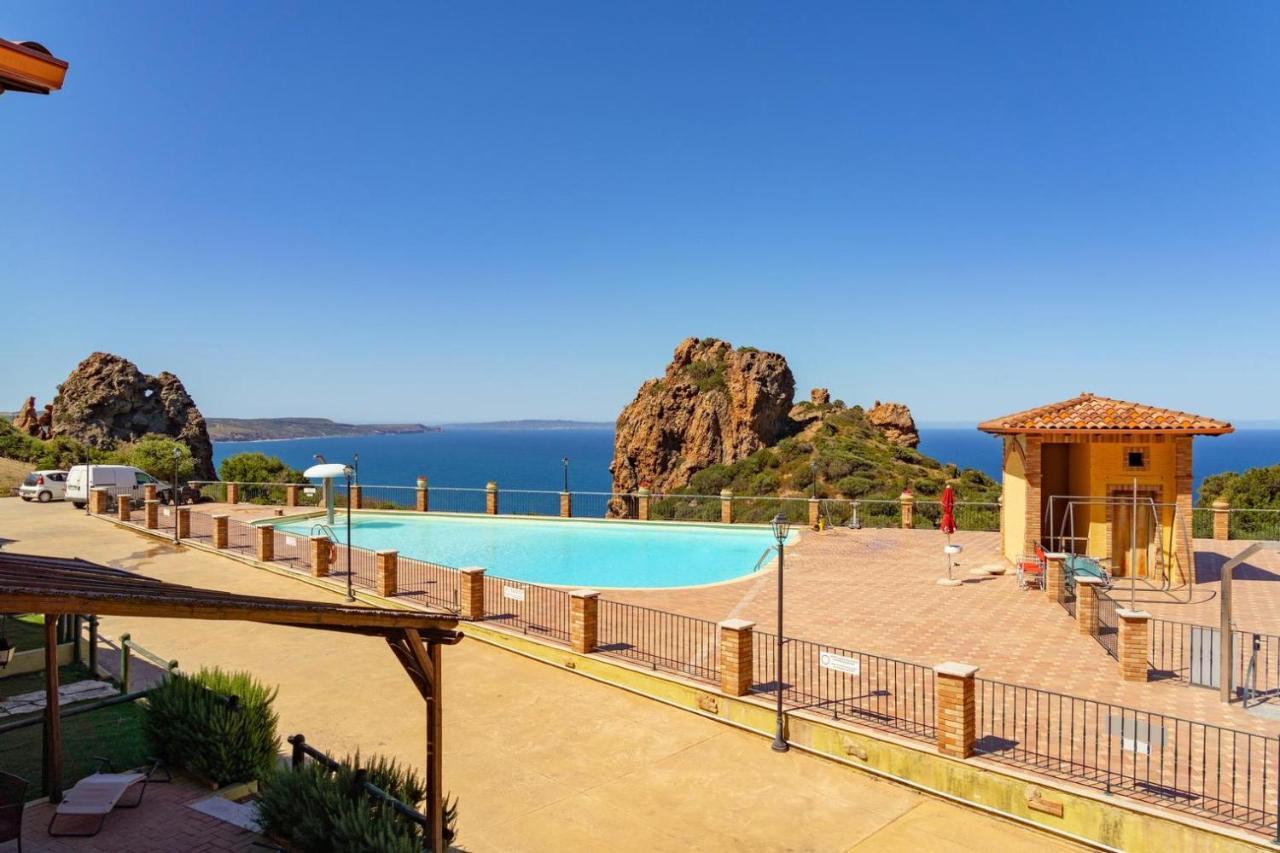 Вілла L'Estasi Tanca Piras A Bordo Piscina Con Vista Mare Nebida Екстер'єр фото
