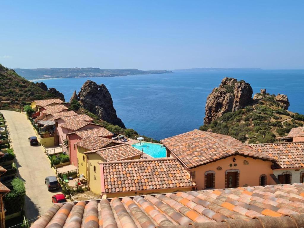 Вілла L'Estasi Tanca Piras A Bordo Piscina Con Vista Mare Nebida Екстер'єр фото
